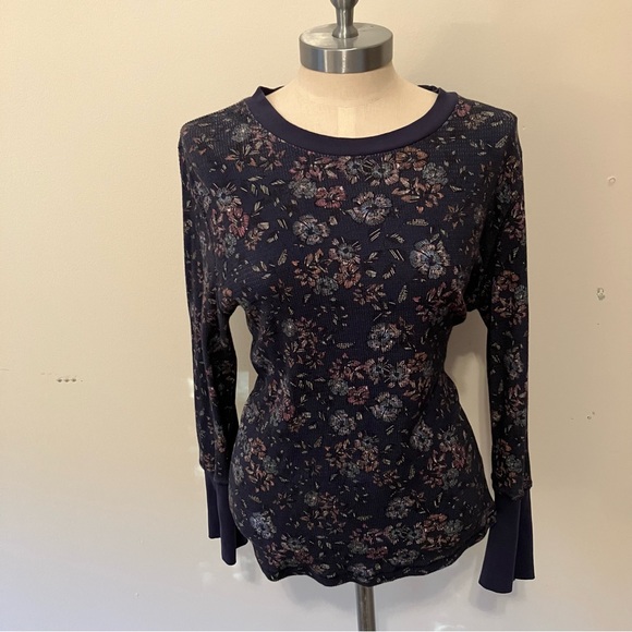 Sundance Women’s Blue Floral Waffle Knit Thermal Shirt Velvet Cuff Sz PXL - Picture 2 of 7